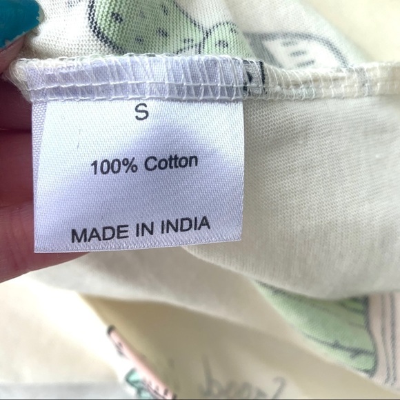 Vibe N’ Happy Cactus Southwestern Desert Cropped Graphic T-Shirt Small NWT - Picture 9 of 15